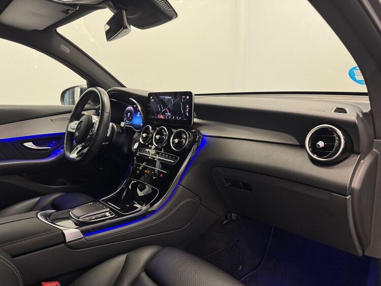 Mercedes GLC AMG 4MATIC foto 13