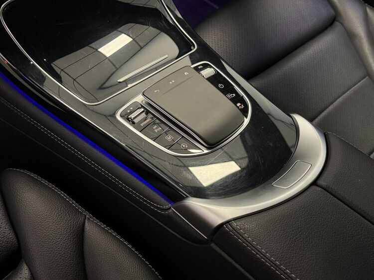 Mercedes GLC AMG 4MATIC foto 27