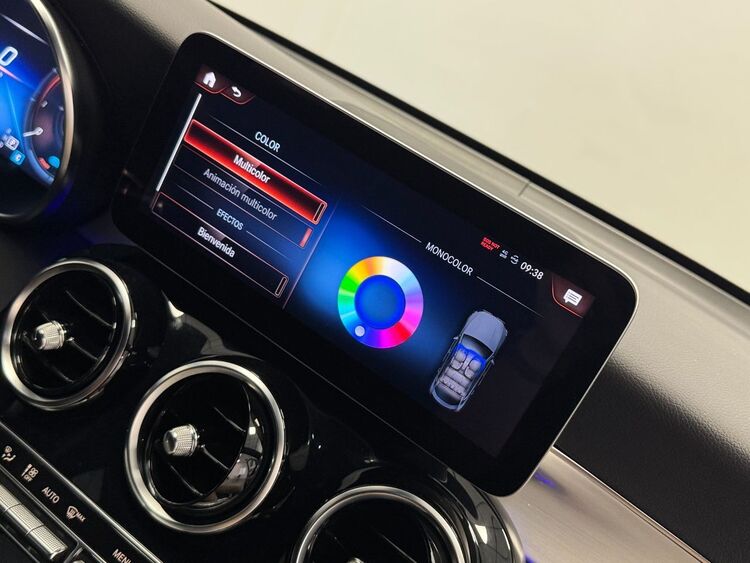 Mercedes GLC AMG 4MATIC foto 35