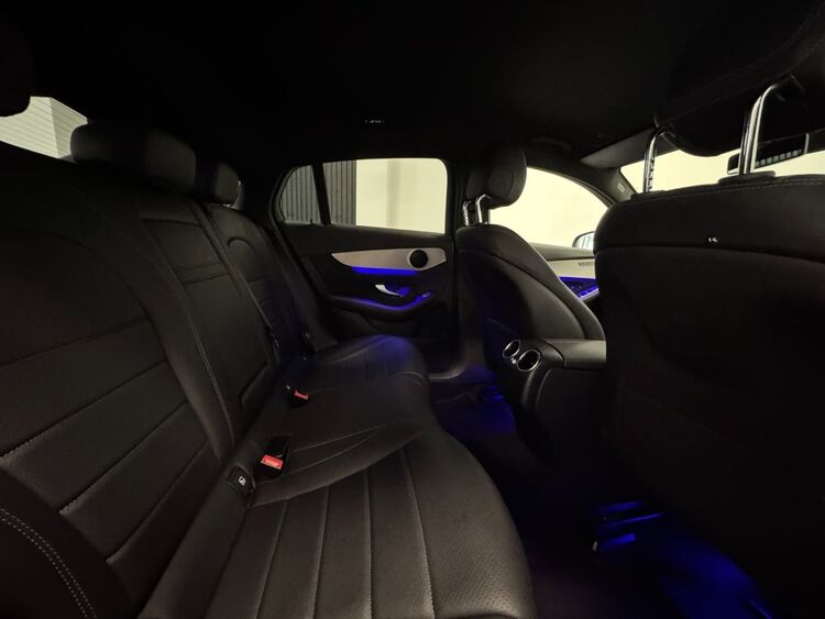 Mercedes GLC AMG 4MATIC foto 42
