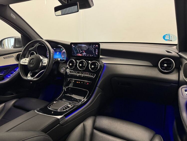 Mercedes GLC AMG 4MATIC foto 11