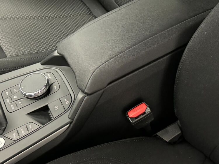 BMW Serie 1 118D foto 22