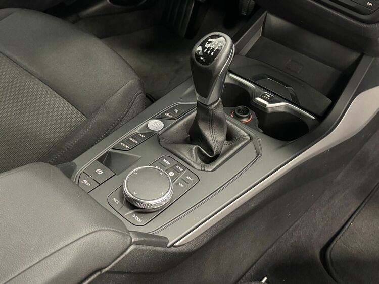 BMW Serie 1 118D foto 42