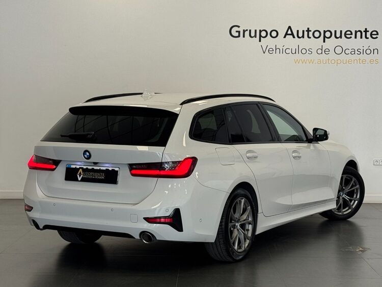 BMW Serie 3 320D foto 4