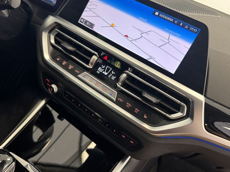 BMW Serie 3 320D foto 38