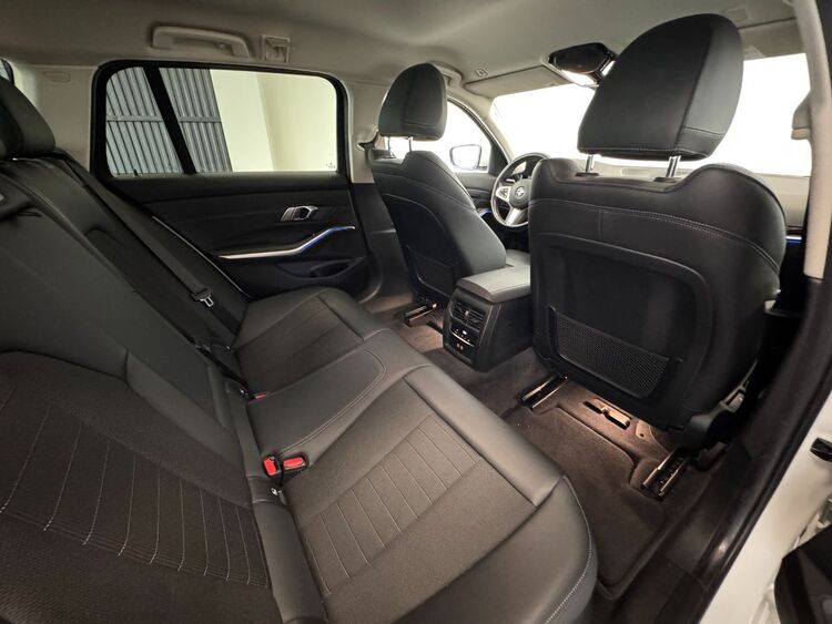 BMW Serie 3 320D foto 41