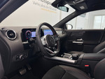 Mercedes GLA AMG miniatura 14