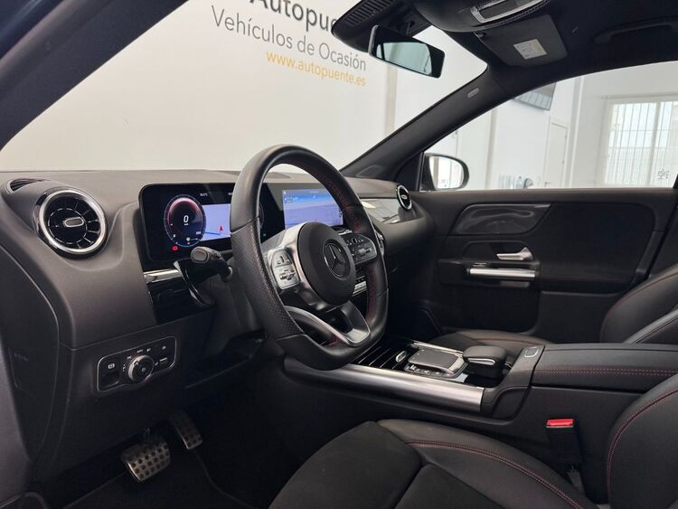 Mercedes GLA AMG foto 14