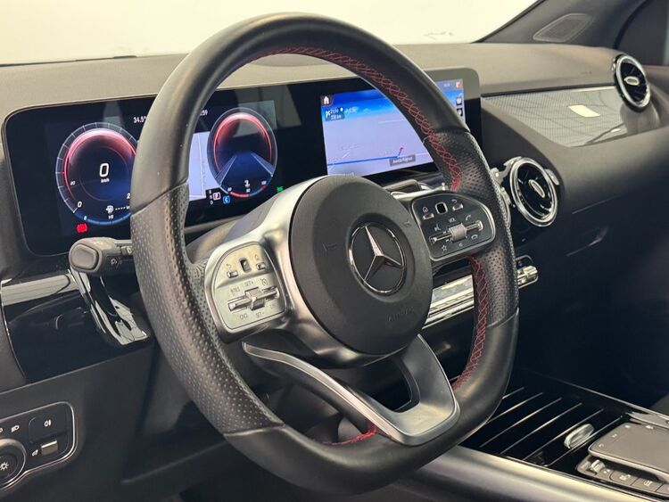 Mercedes GLA AMG foto 20