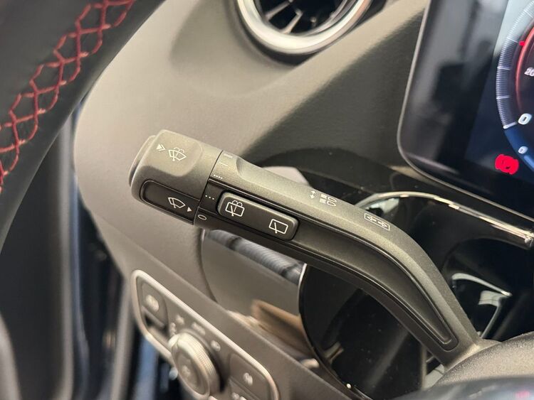 Mercedes GLA AMG foto 21