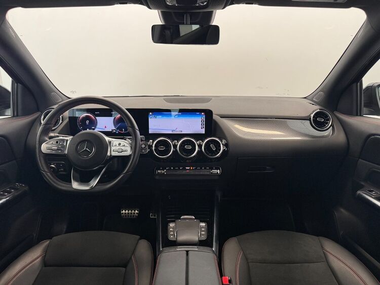 Mercedes GLA AMG foto 28