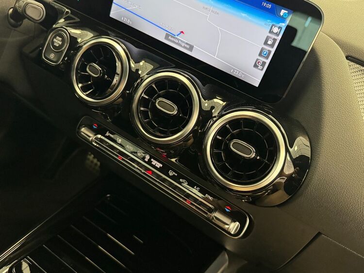 Mercedes GLA AMG foto 39