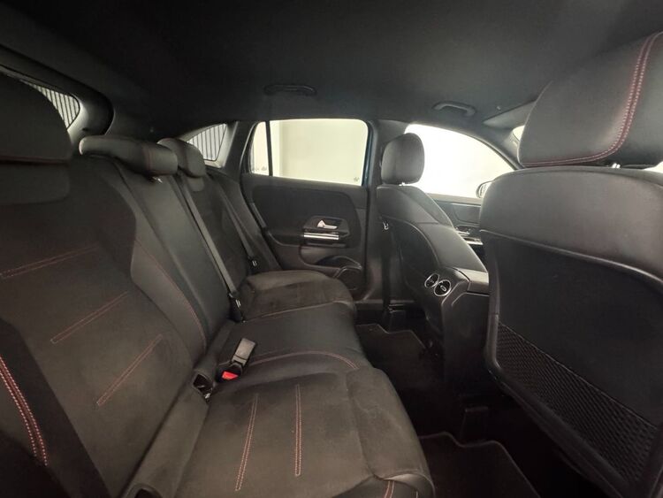Mercedes GLA AMG foto 44