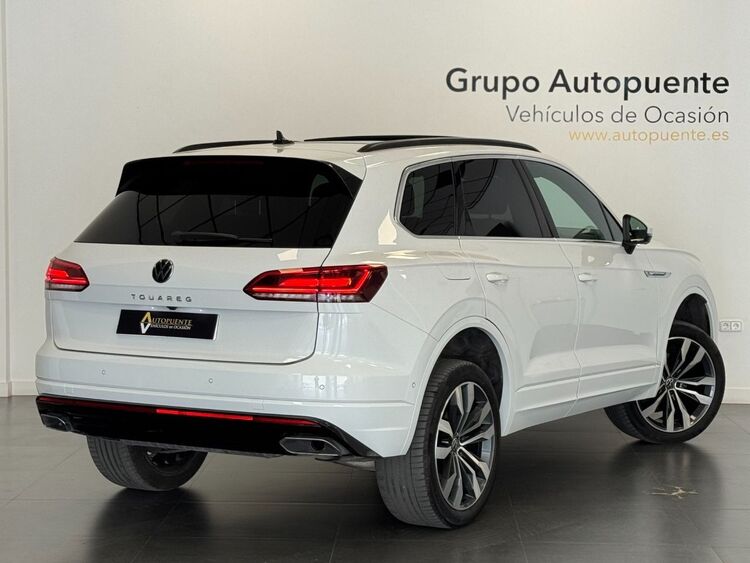 Volkswagen Touareg R LINE foto 4
