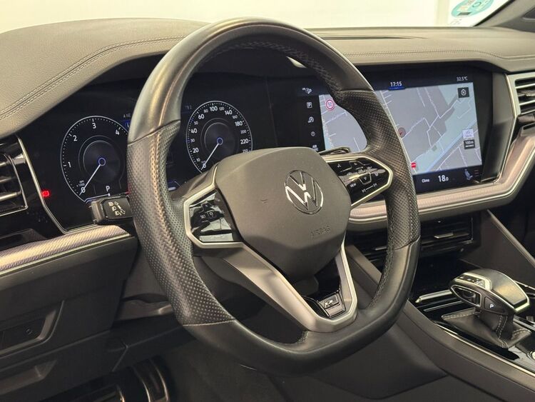 Volkswagen Touareg R LINE foto 22