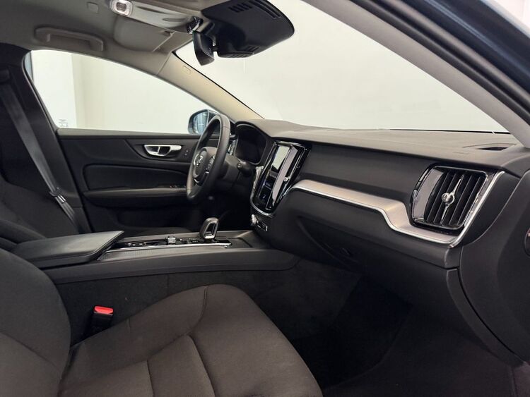 Volvo V60 MOMENTUM AUTO foto 26