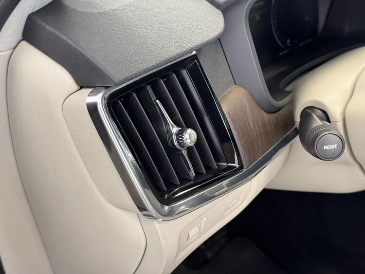 Volvo V90 B4 AWD foto 18
