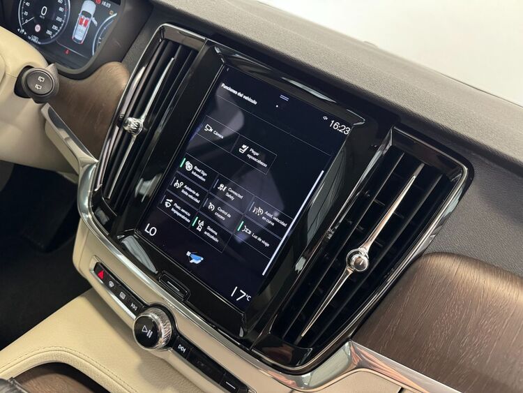 Volvo V90 B4 AWD foto 38