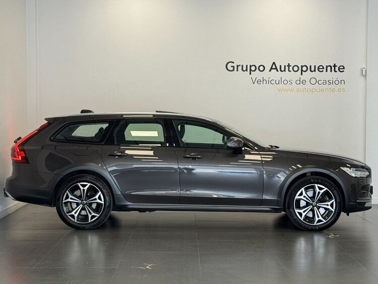 Volvo V90 CROSS COUNTRY foto 3