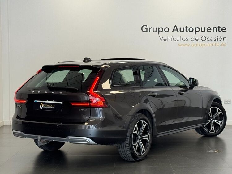 Volvo V90 CROSS COUNTRY foto 4
