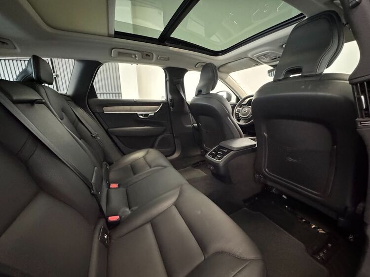 Volvo V90 CROSS COUNTRY foto 39