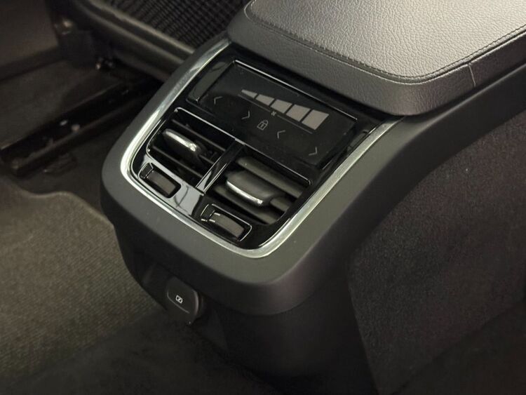 Volvo V90 CROSS COUNTRY foto 41