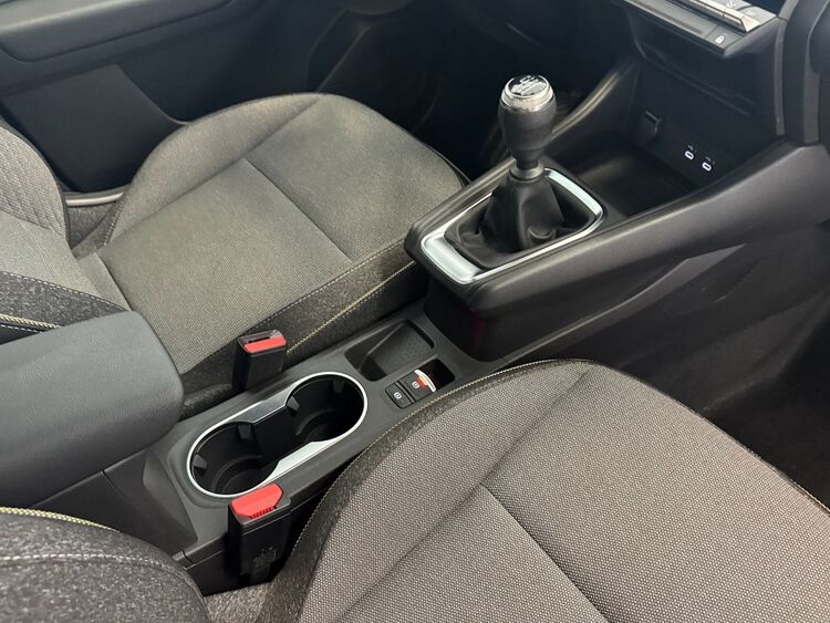 Renault Captur TECHNO foto 45