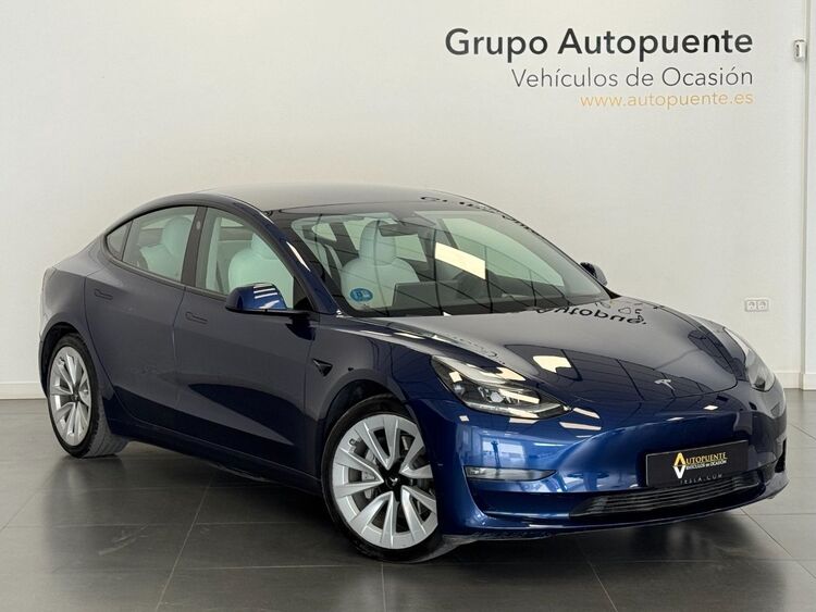 Tesla Model 3 GRAN AUTONOMIA foto 2