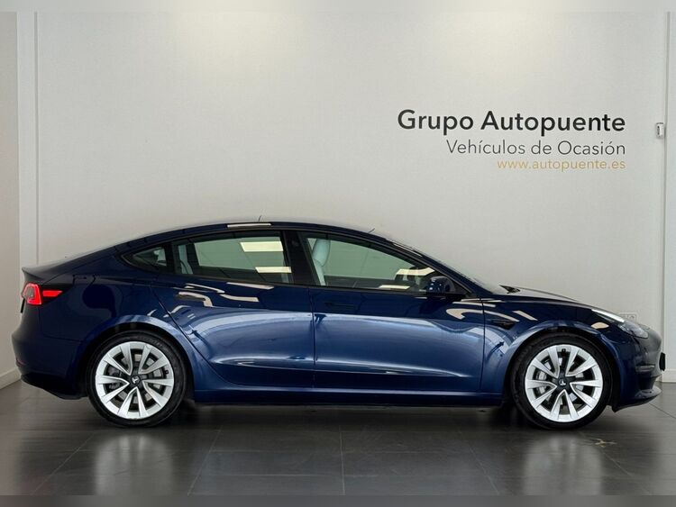 Tesla Model 3 GRAN AUTONOMIA foto 3