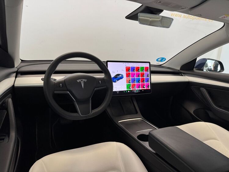 Tesla Model 3 GRAN AUTONOMIA foto 19