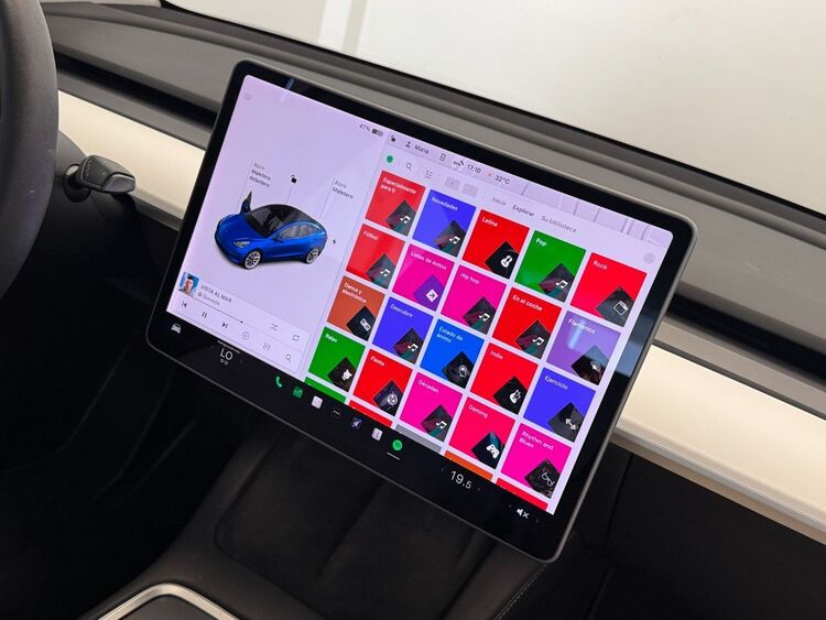 Tesla Model 3 GRAN AUTONOMIA foto 23