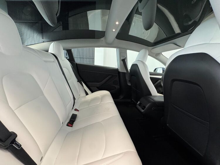 Tesla Model 3 GRAN AUTONOMIA foto 30