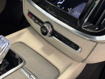 Volvo V60 INSCRIPTION AUTO miniatura 35