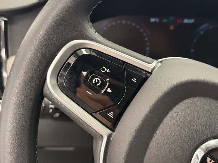 Volvo V90 B4 D AWD foto 22