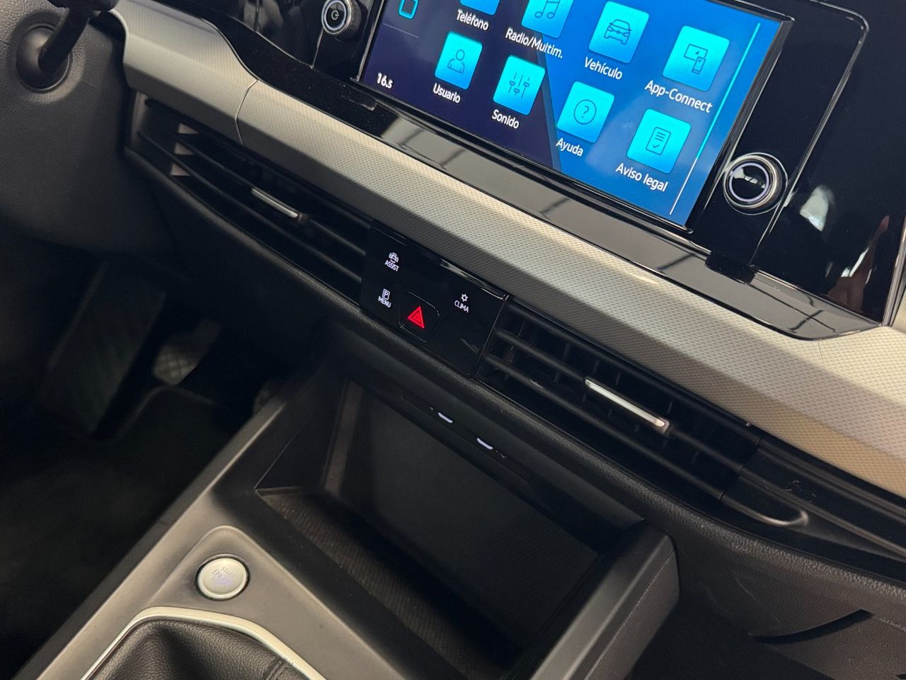 Volkswagen Golf VARIANT foto 26