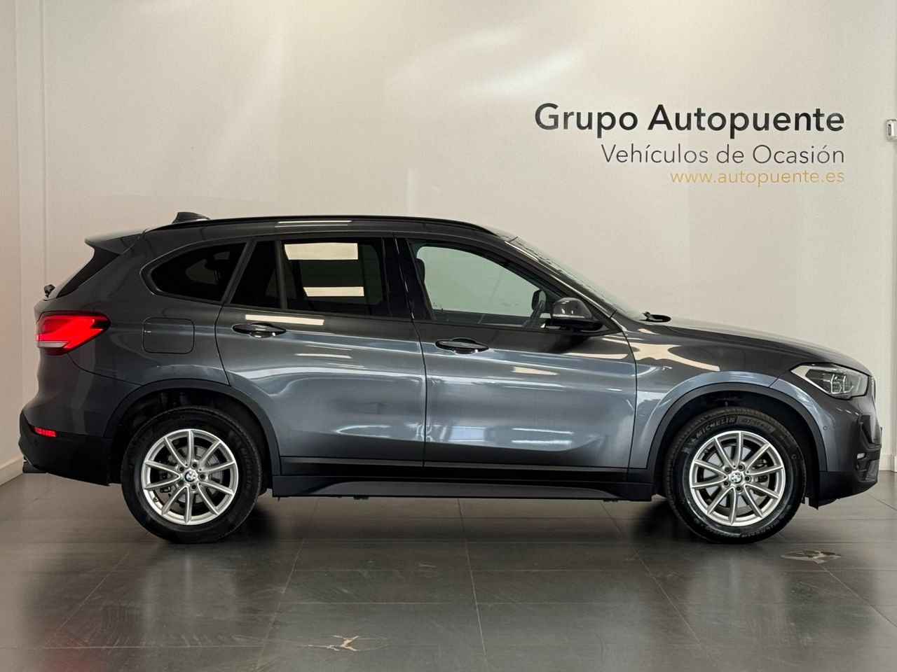 BMW X1 SDRIVE 18D foto 3