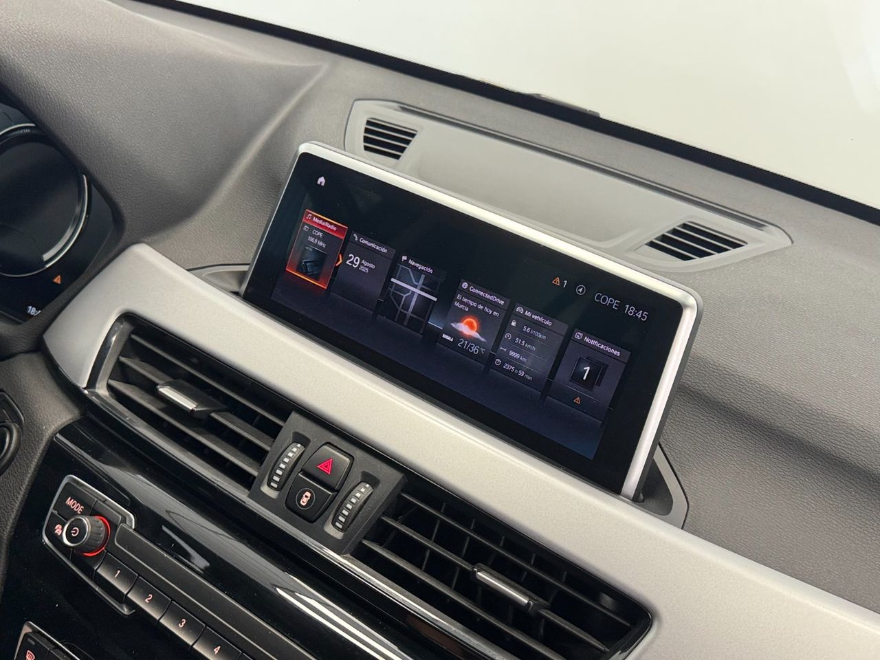 BMW X1 SDRIVE 18D foto 29