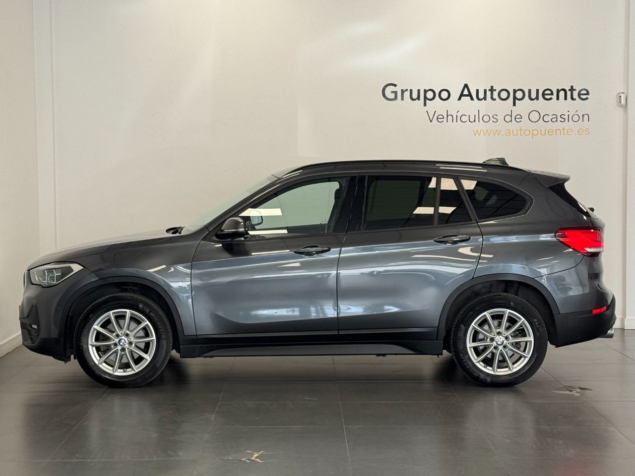 BMW X1 SDRIVE 18D foto 5