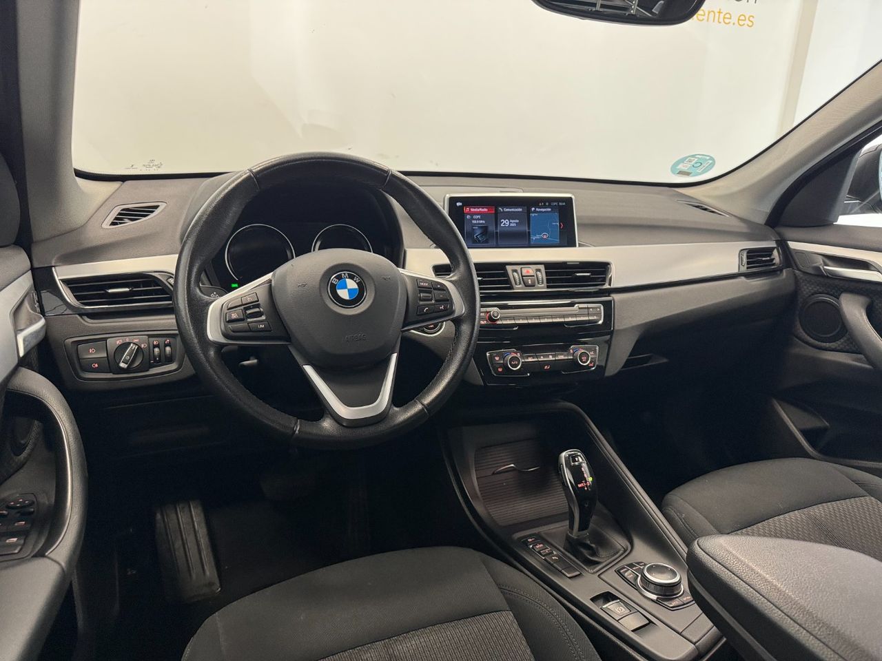 BMW X1 SDRIVE 18D foto 8