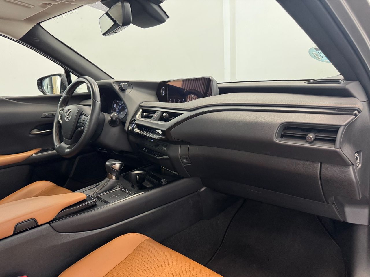 Lexus UX LUXURY foto 13