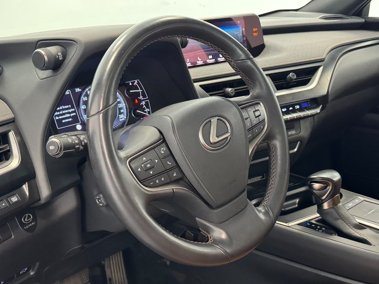 Lexus UX LUXURY foto 20