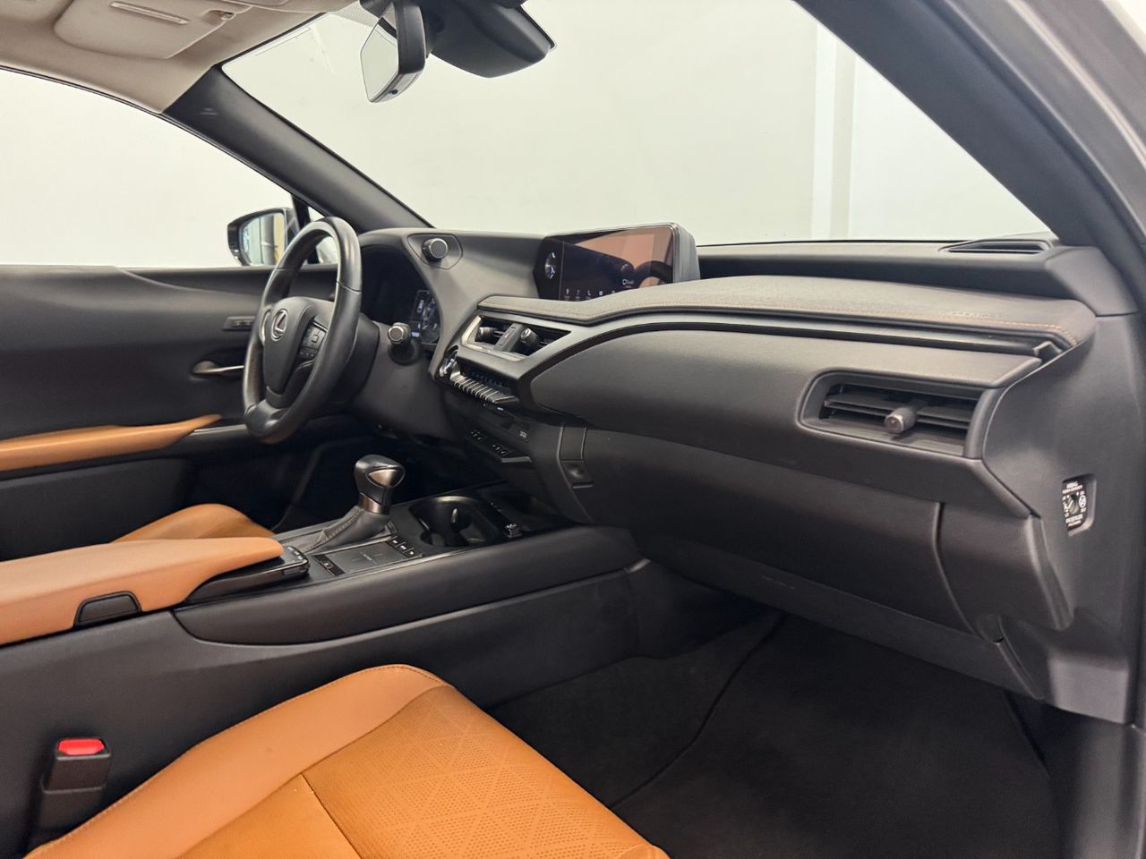 Lexus UX LUXURY foto 29