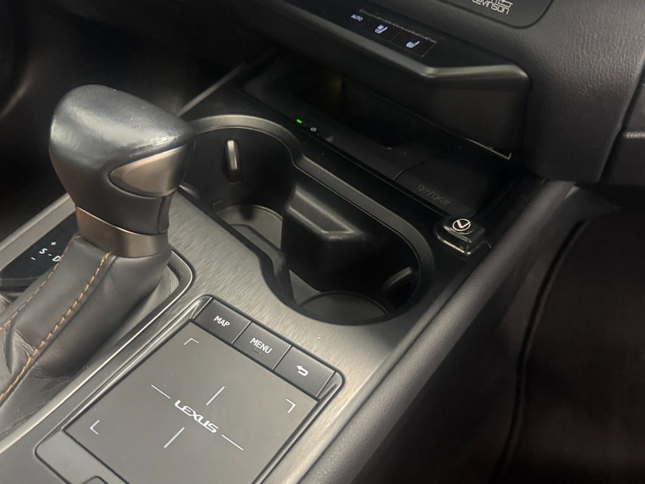 Lexus UX LUXURY foto 41