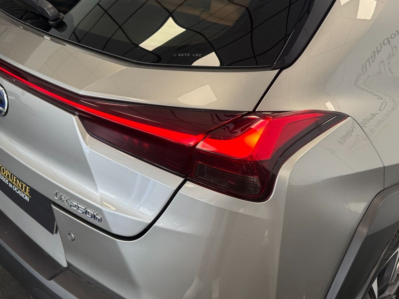 Lexus UX LUXURY foto 46
