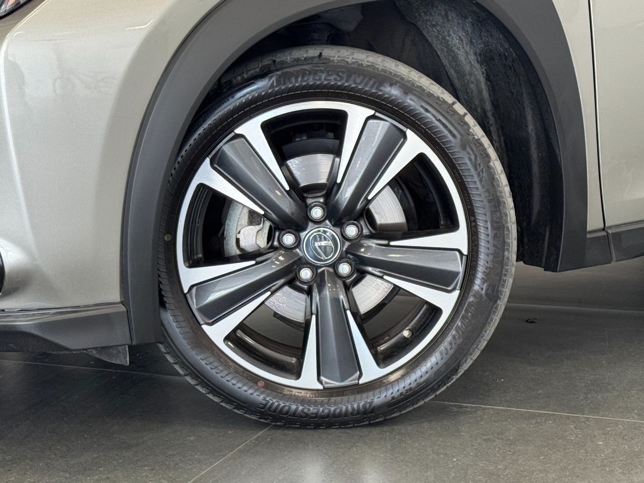 Lexus UX LUXURY foto 49