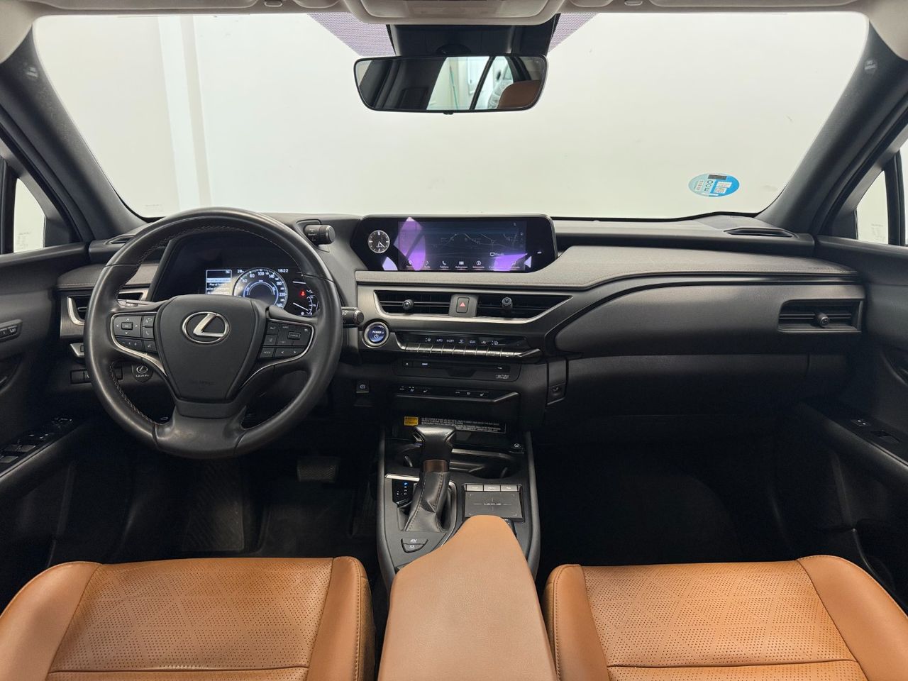 Lexus UX LUXURY foto 10