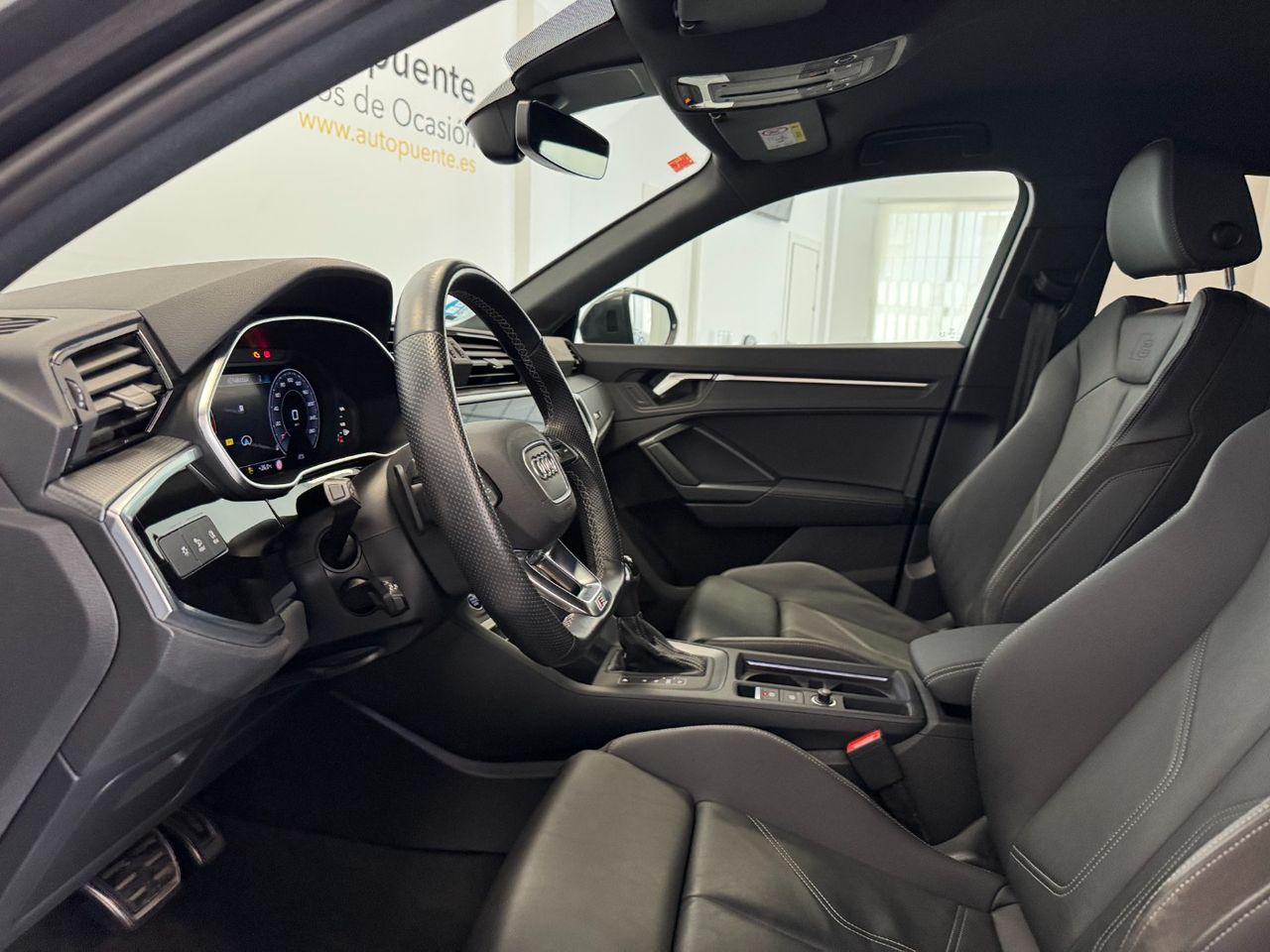 Audi Q3 SLINE BLACK LINE foto 15