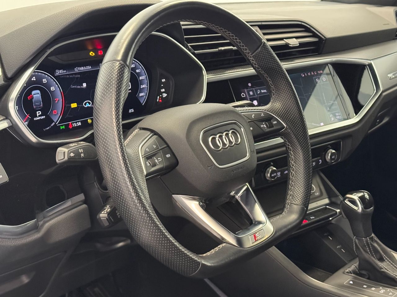 Audi Q3 SLINE BLACK LINE foto 21