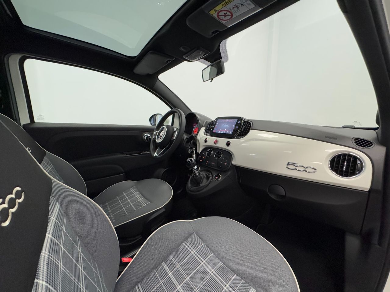 Fiat 500 LOUNGE foto 9