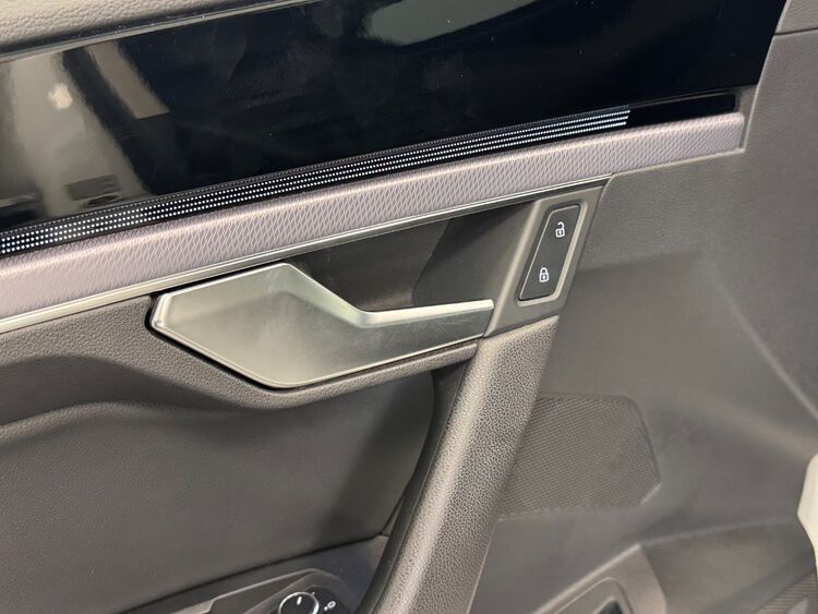 Volkswagen Touareg R LINE foto 16